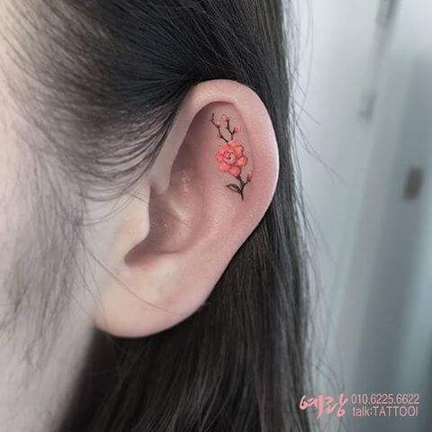 25 Sensuous Inner Ear Tattoos That Are Low-key Gorgeous - 183