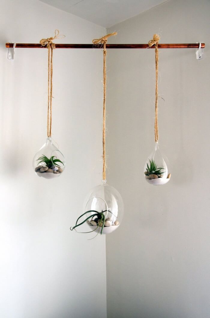 31 Budget-Friendly DIY Wall Hanging Ideas To Transform Your Walls - 237