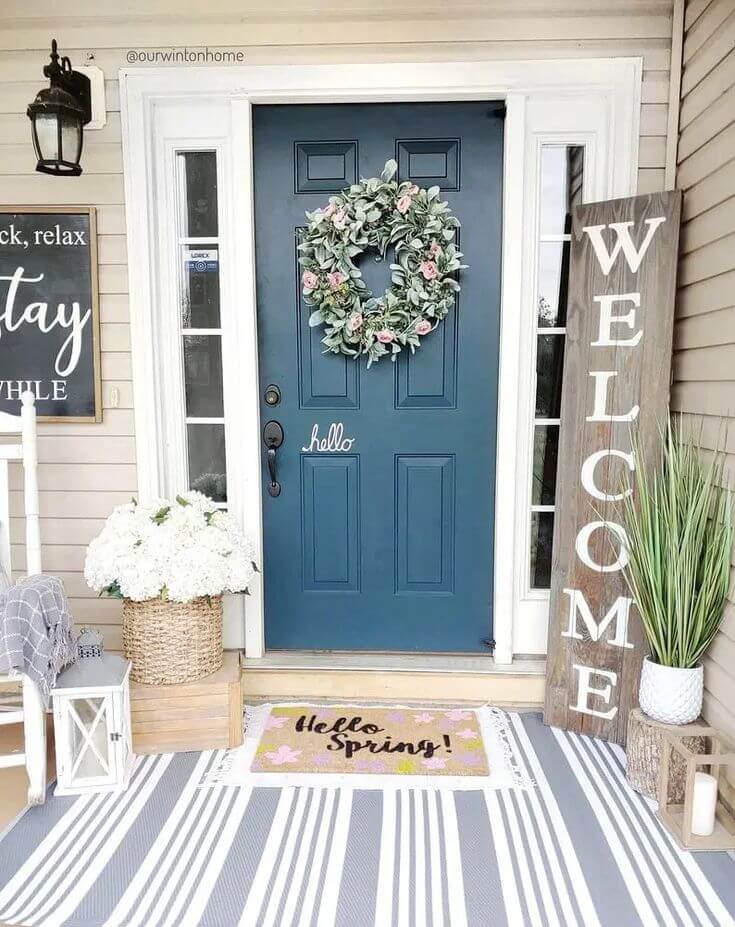 Embellish Your Front Porch With 43 Amazing Winter Décor Ideas - 339