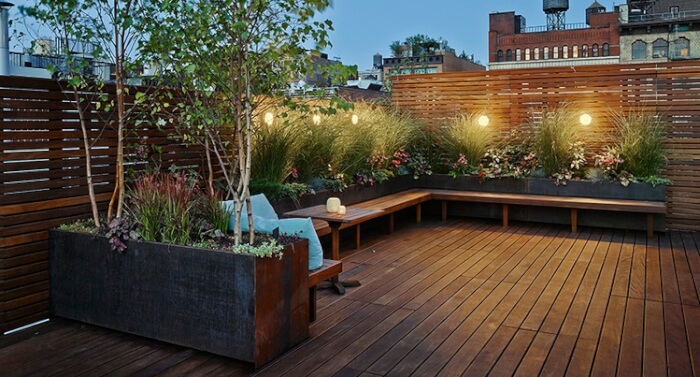 32 Charming Design Ideas To Beautify Your Small Garden - 209