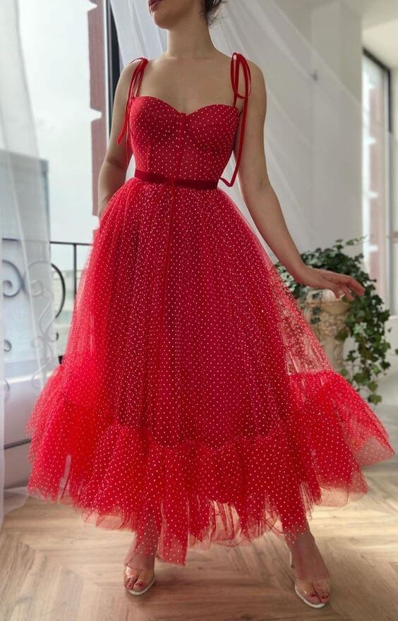 This Collection Of 31 Dazzling Red Dresses Is The Definition Of Beauty - 237