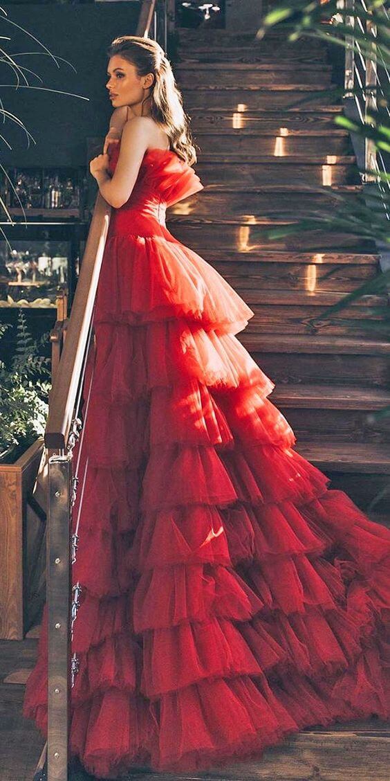 This Collection Of 31 Dazzling Red Dresses Is The Definition Of Beauty - 217