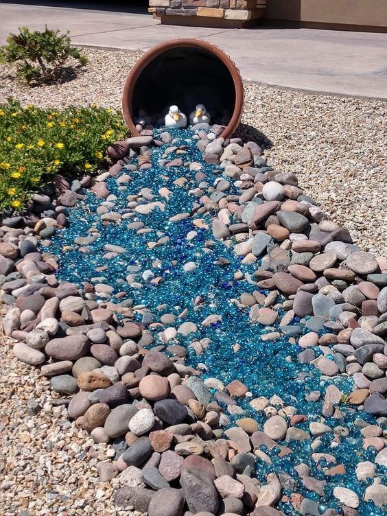35 Easy DIY Spilled Rock Projects - 219