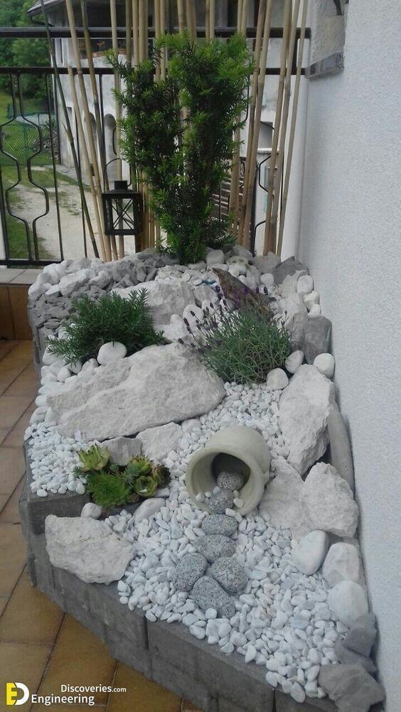 35 Easy DIY Spilled Rock Projects