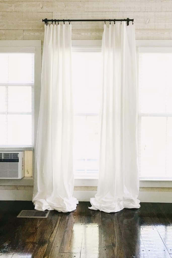 21 Gorgeous Curtain Ideas To Brighten Up Your Living Space - 139