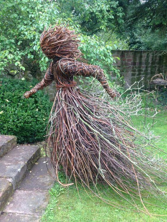22 Cheap and Brilliant Garden Projects Using Twigs - 171