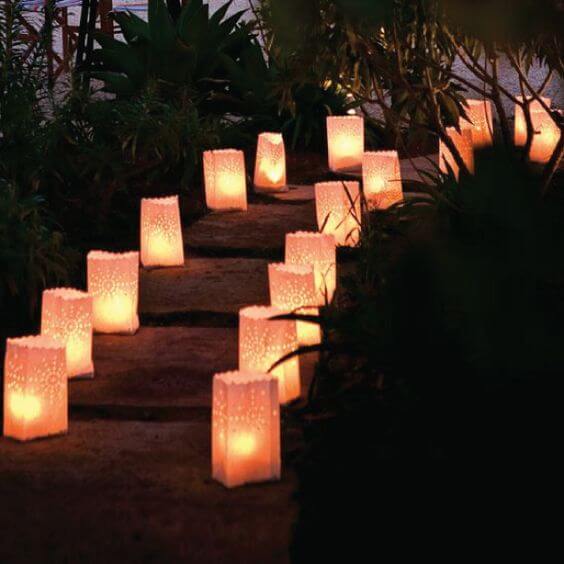 34 DIY Light Ideas to Elevate Your Garden Space - 235