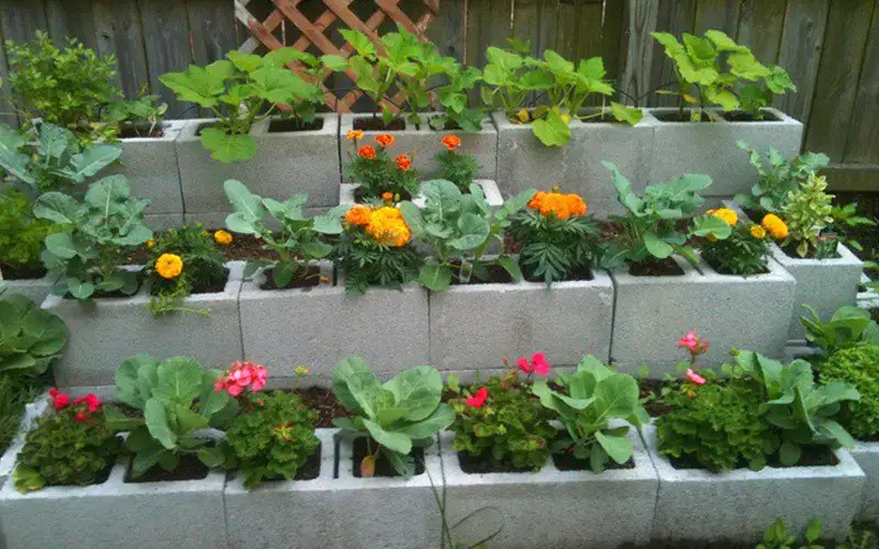 26 Creative And Inspiring DIY Garden Pot Ideas To Beautify Your Outdoor Space - 199