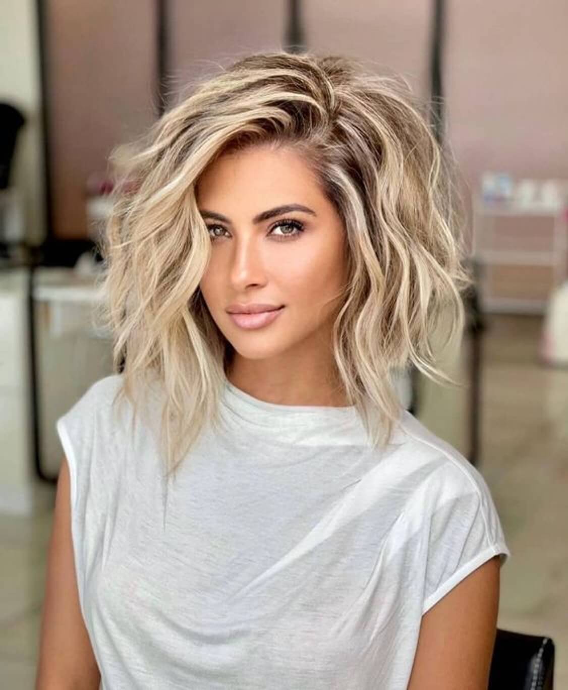 30 Stunning Medium Length Layered Hairstyles To Start This Year With A Bang 