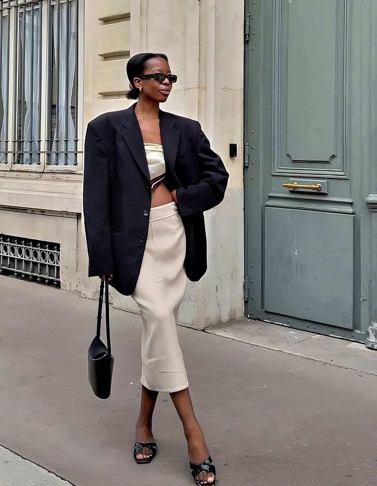 6 Effortless Ways To Wear Your Blazer Like A Magazine Model