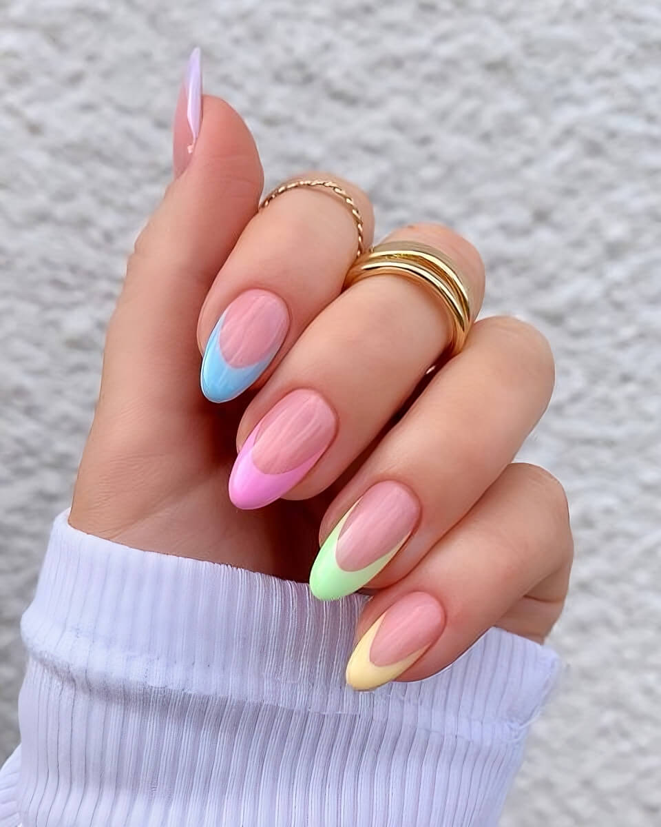 35 Pastel French Manicure To Look Pretty All Year Long - 215