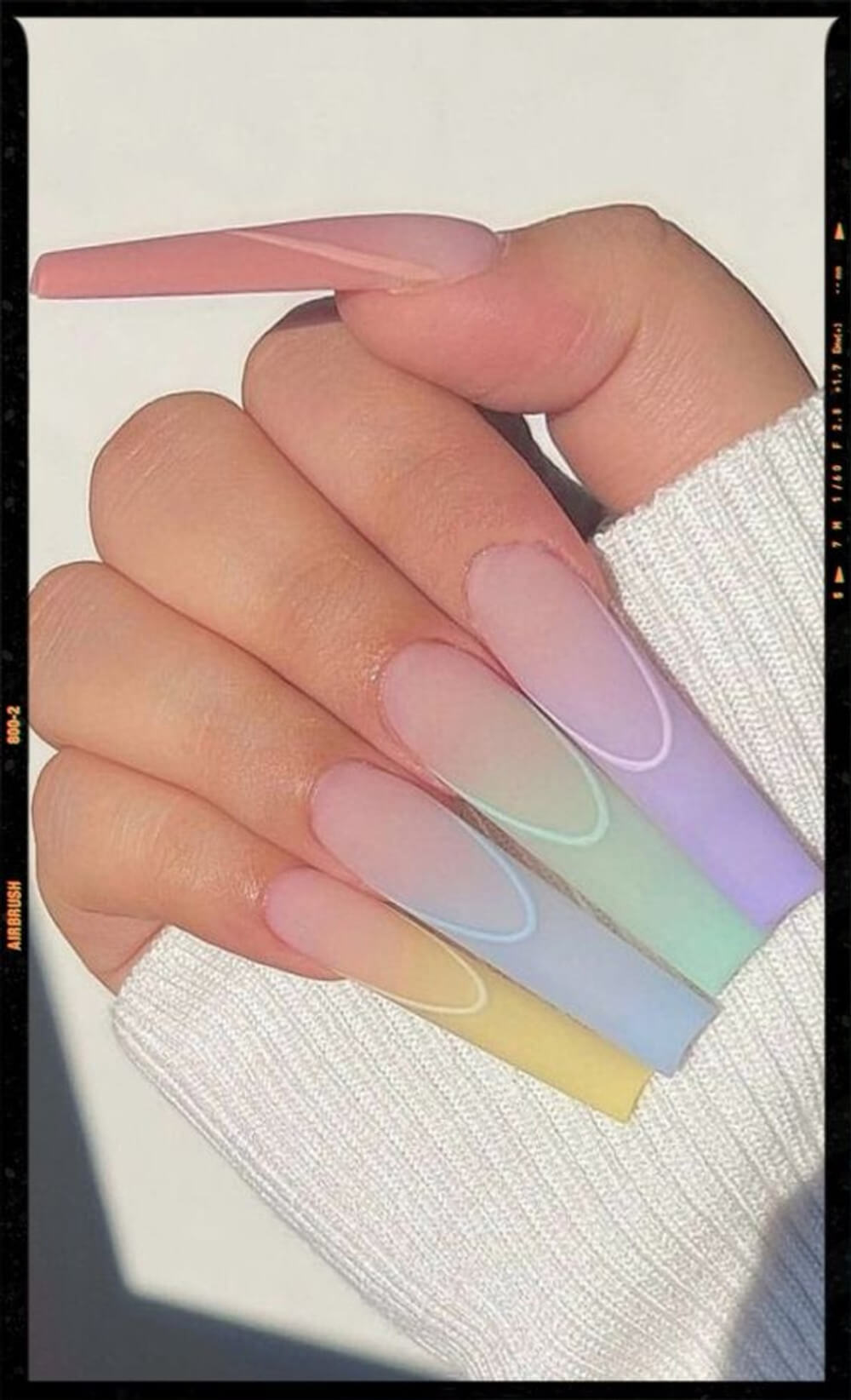 35 Pastel French Manicure To Look Pretty All Year Long - 239