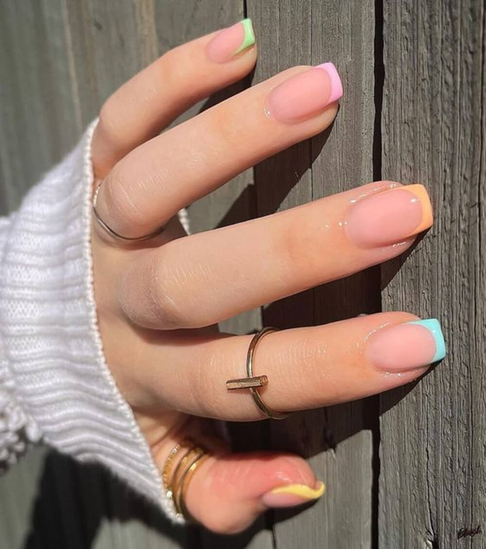 35 Pastel French Manicure To Look Pretty All Year Long - 275