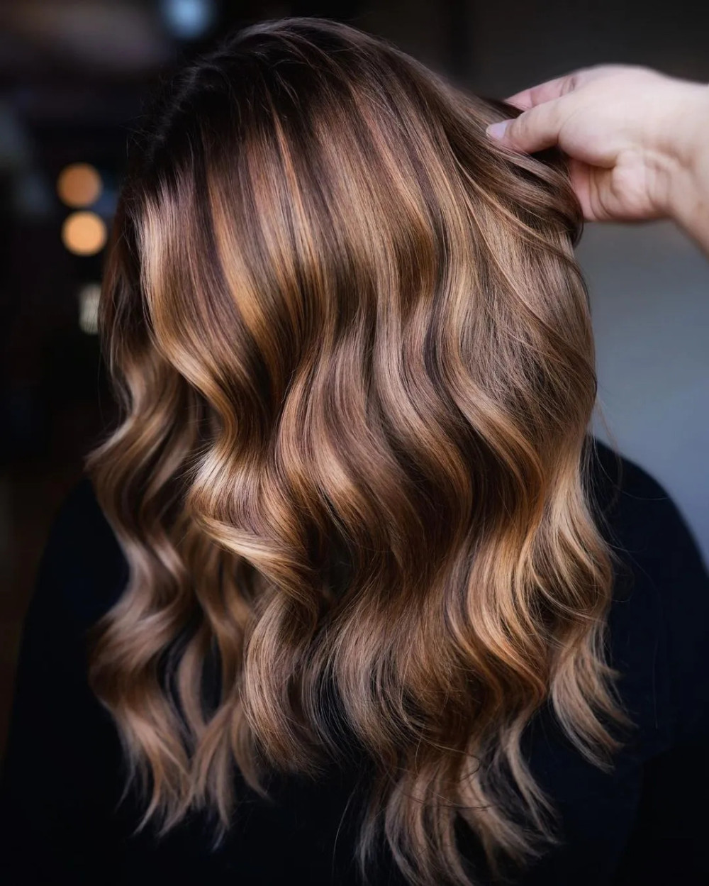 27 Charming Honey Brown Hairstyles No Girl Can Resist - 209
