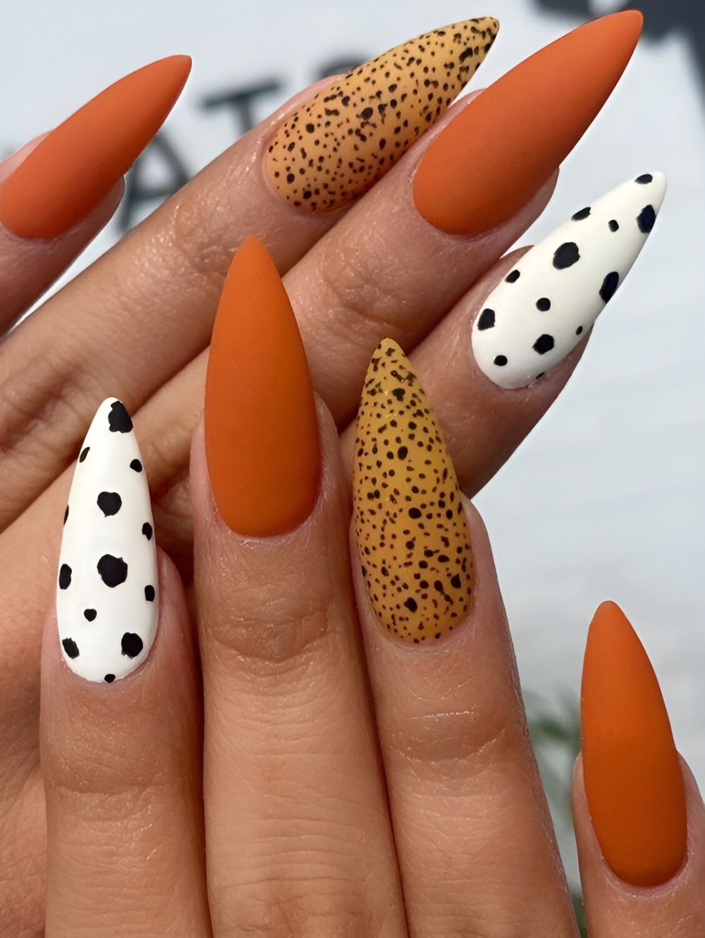 30 Stunning Burnt Orange Nails For A Season