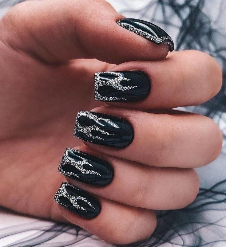 30 Mysterious And Dramatic Black Glitter Nail Designs That Are Top Glam - 227