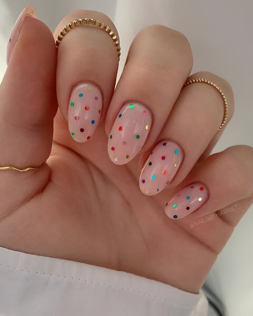 30 Simple Yet Cute Nail Ideas Every Beginner Can Copy - 237