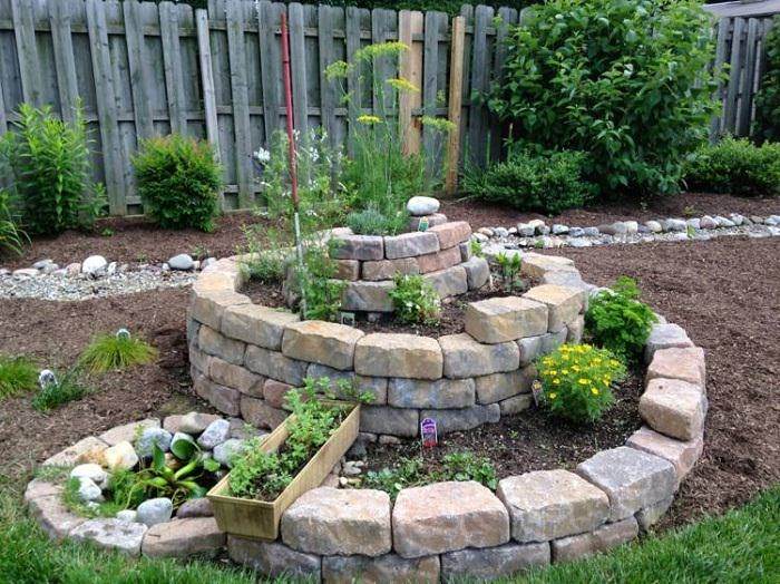 Create A Rock Garden Paradise With 33 Dreamy Summer Projects - 231