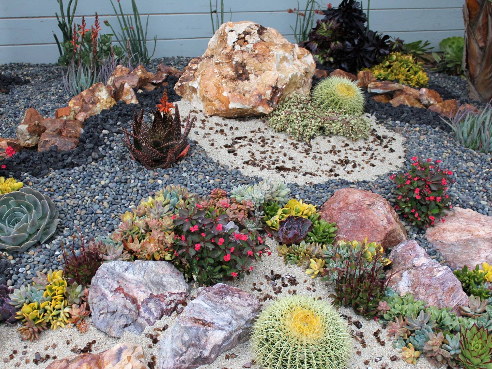 Create A Rock Garden Paradise With 33 Dreamy Summer Projects - 235