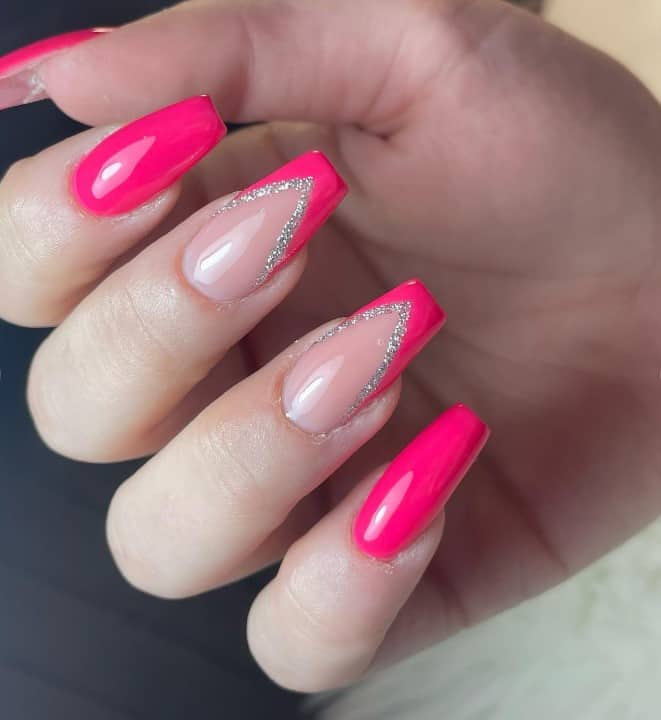 22 Barbiecore Hot Pink Nail Designs For Hot Girls - 179