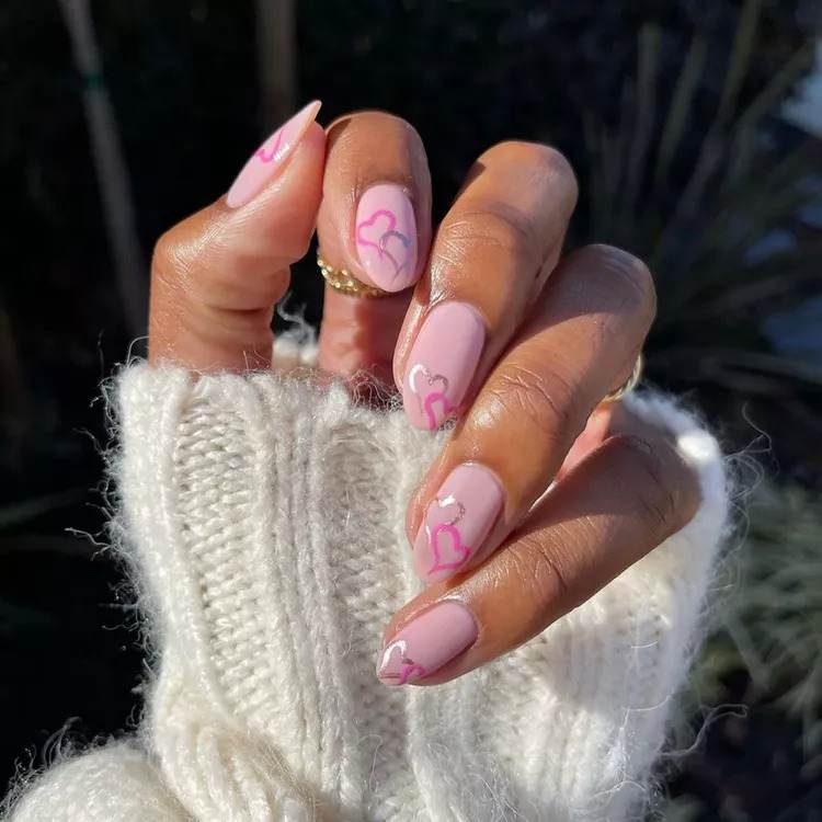 25 Irresistible Baby Pink Nail Designs That Are So Easy To Copy - 165