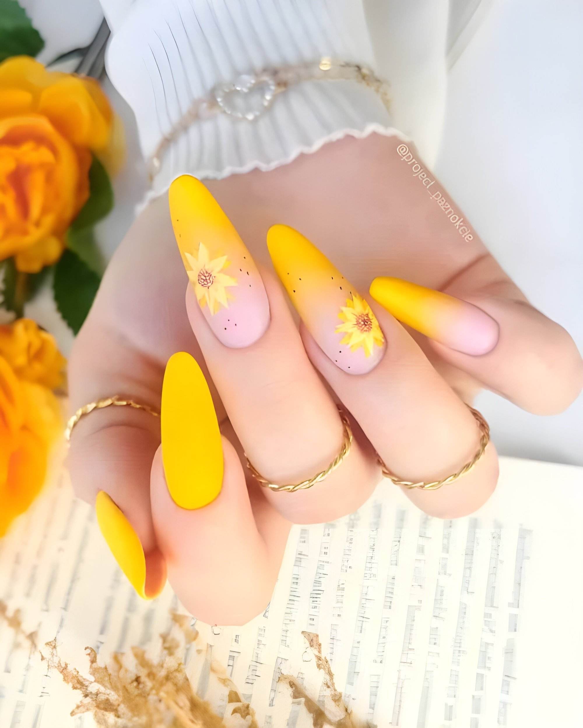 25 Trendy Summer Sunflower Nails For Beginners To Copy ASAP - 211