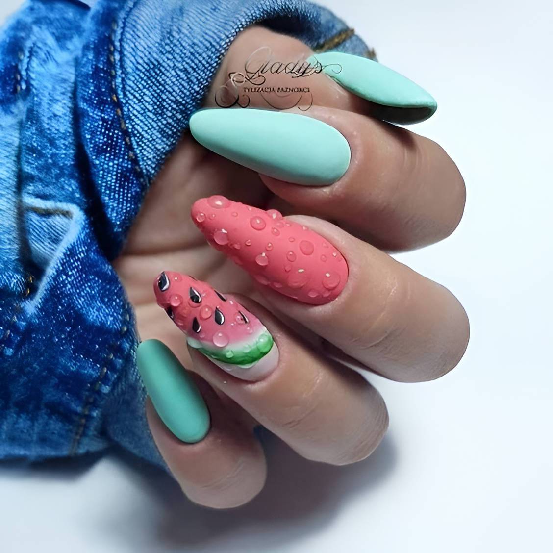 30 Fun And Easy Fruit Manicures Too Adorable To Ignore