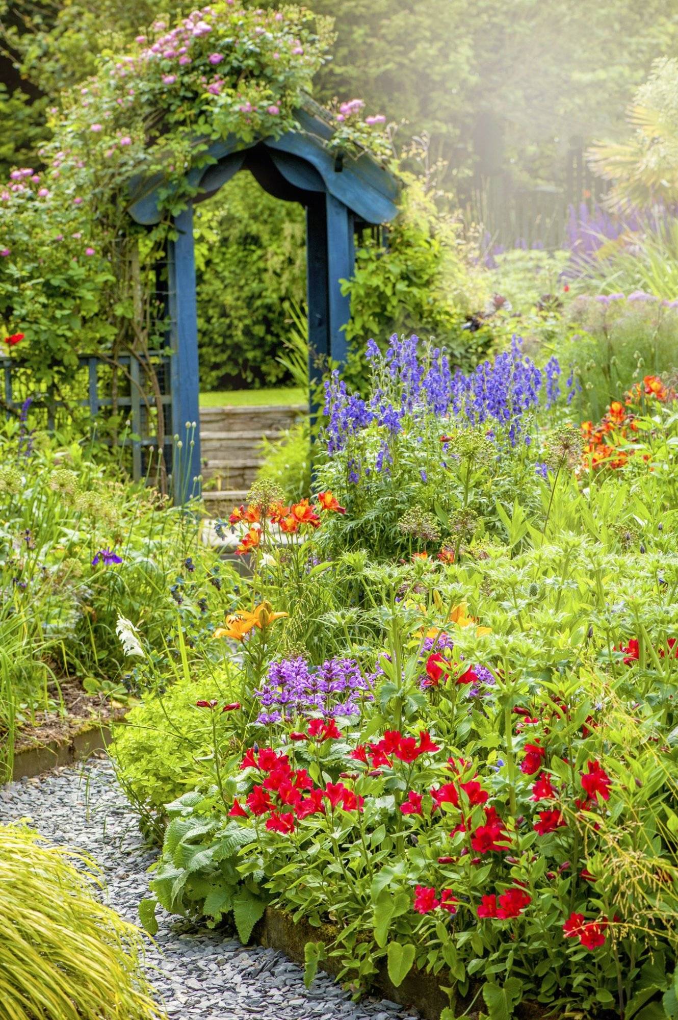 25 Stunning Images To Ignite Your Spring Garden Inspiration - 161