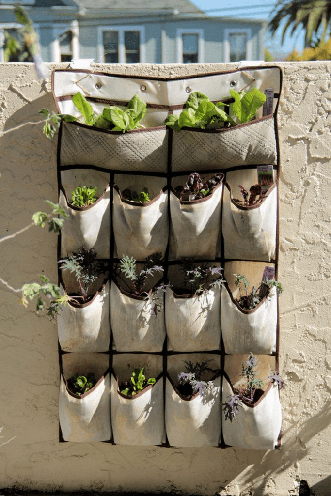 32 Wall Garden Planter Ideas For Vertical Gardening - 243