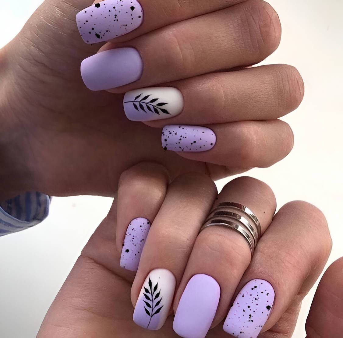 Prettiest Purple And White Manicures To Vamp Up Your Summer - 165