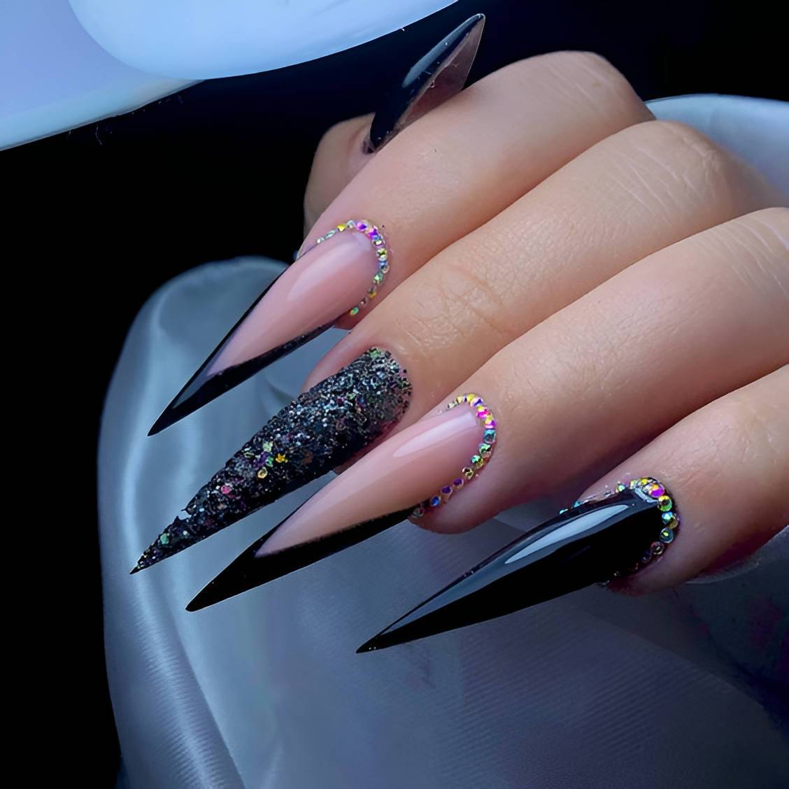 Stunning Stiletto Nail Designs Nobody Can Resist - 237