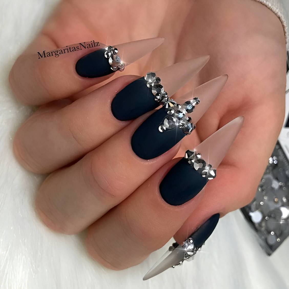 Stunning Stiletto Nail Designs Nobody Can Resist - 197