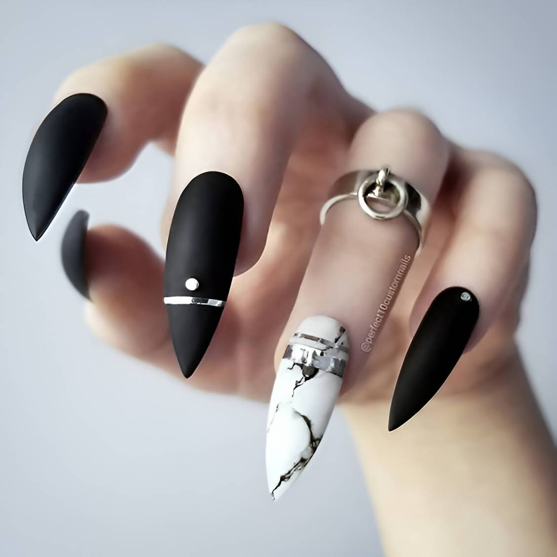 Stunning Stiletto Nail Designs Nobody Can Resist - 207