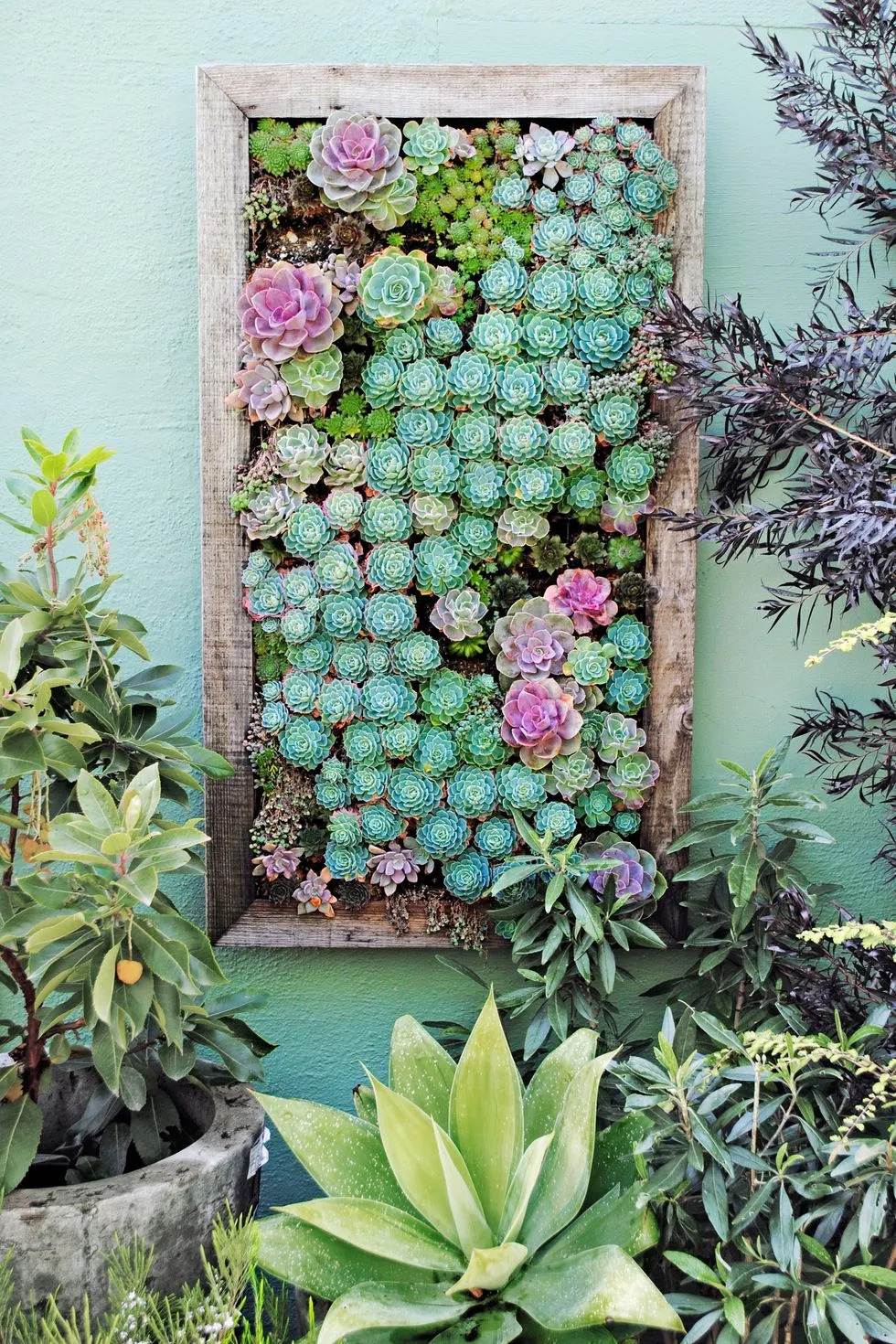 32 Wall Garden Planter Ideas For Vertical Gardening