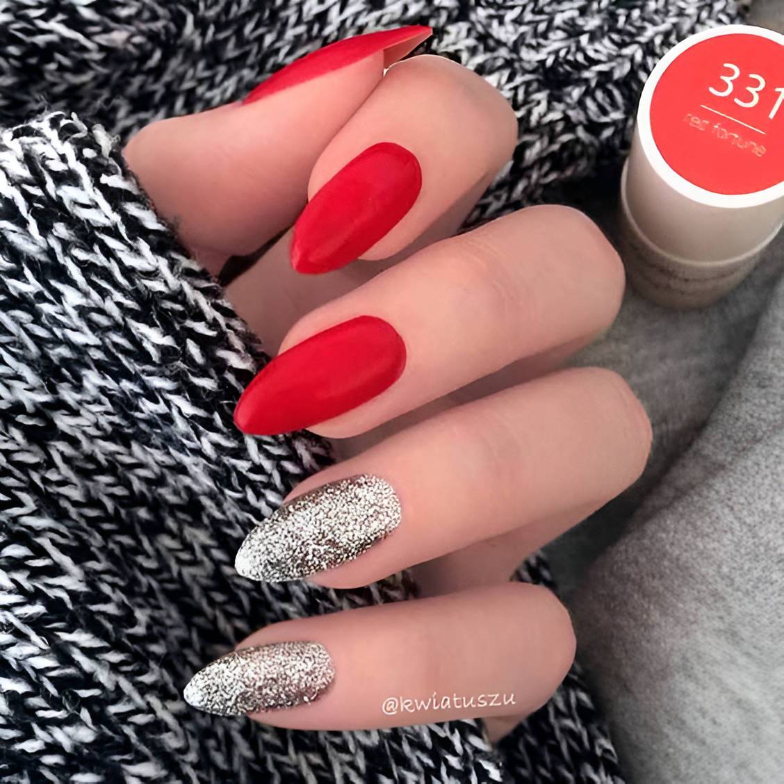 27 Glamorous Red Manicures To Make You Irresistible - 201