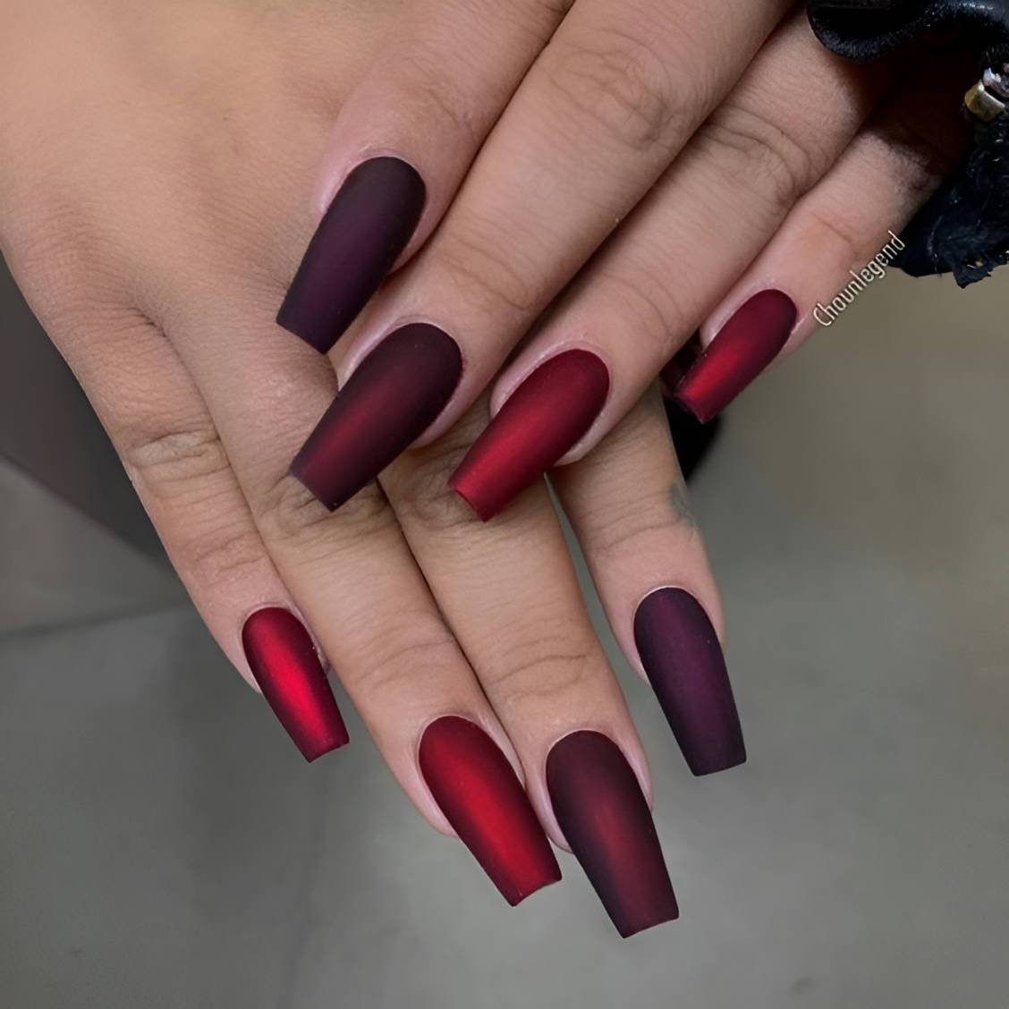 27 Glamorous Red Manicures To Make You Irresistible - 221