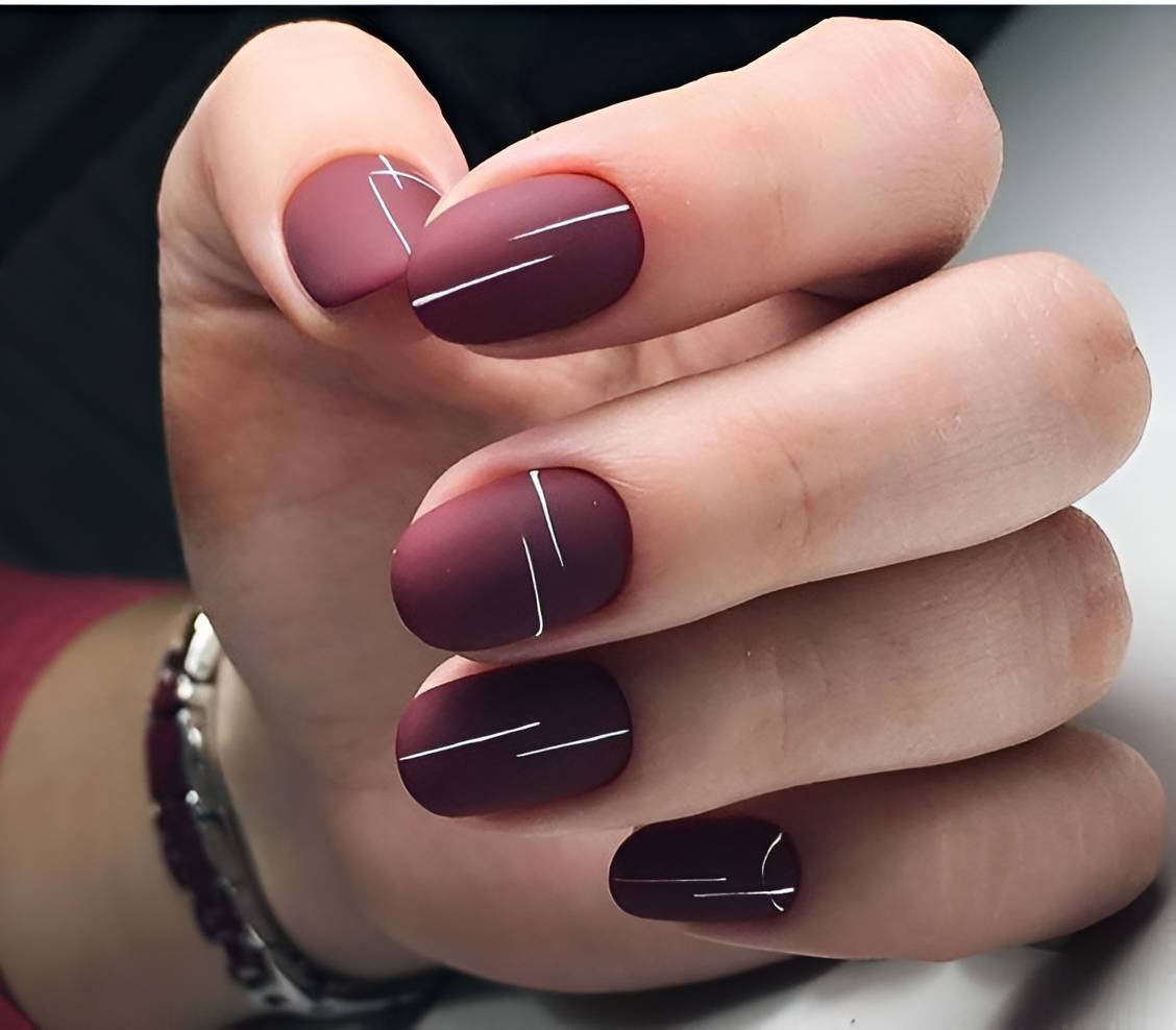 30 Elegant Burgundy Nails To Enhance Your Feminity - 201