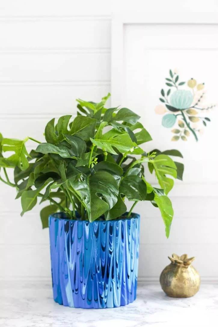 20 DIY Planter Ideas To Spruce Up Your Home On A Budget - 133