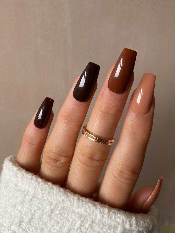 30 Autumn Nail Designs Too Chic To Resist - 219
