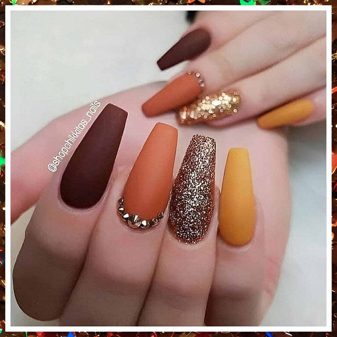 30 Autumn Nail Designs Too Chic To Resist - 233