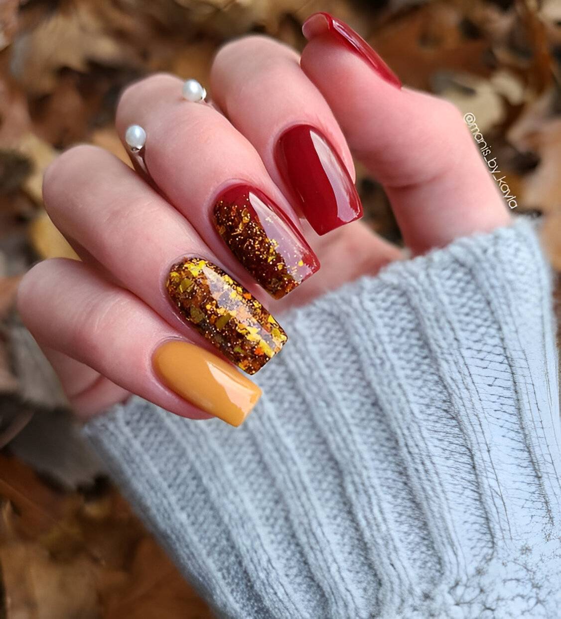 30 Autumn Nail Designs Too Chic To Resist - 197