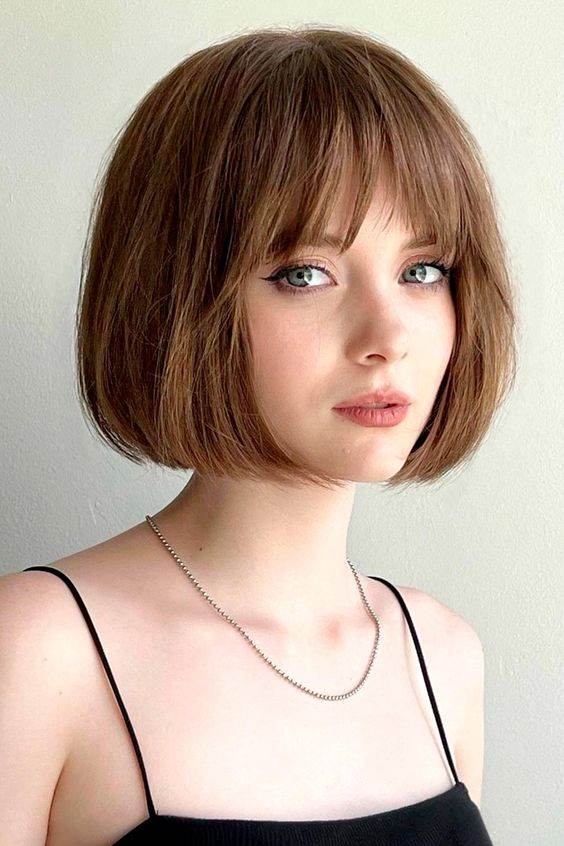 Shine Bright Like A Diamond With These 25 Gorgeous Straight Bob Haircuts - 195