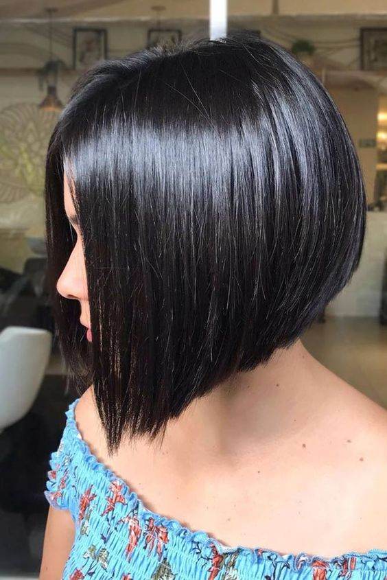 Shine Bright Like A Diamond With These 25 Gorgeous Straight Bob Haircuts - 201