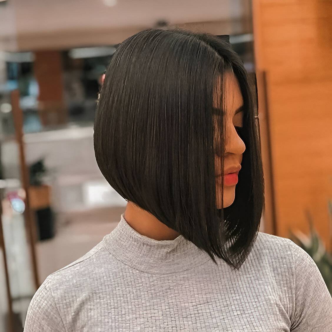 Shine Bright Like A Diamond With These 25 Gorgeous Straight Bob Haircuts - 173