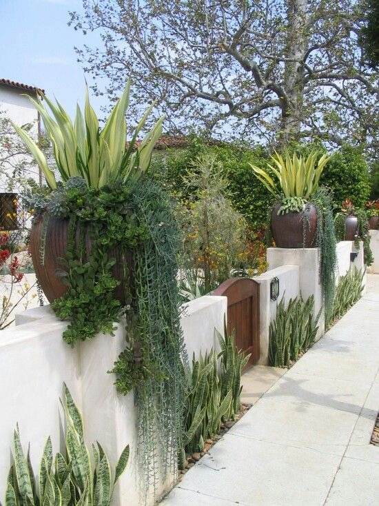 30 Garden Gate Ideas To Make A Strong Impression - 199