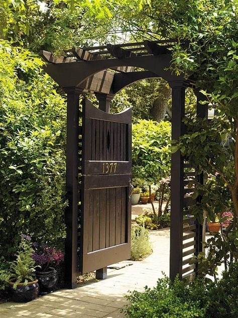 30 Garden Gate Ideas To Make A Strong Impression - 235