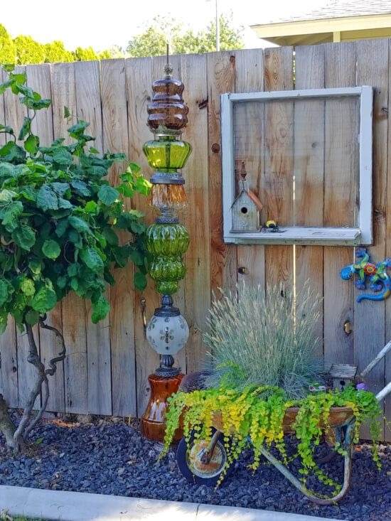 35 Whimsical Ideas That Will Elevate Your Garden To New Heights - 241