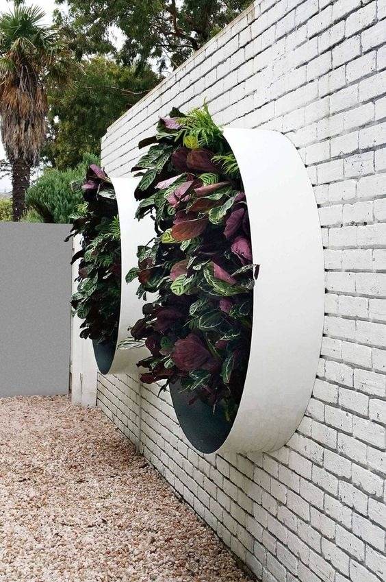 33 Retaining Wall Ideas To Add Some Charm And Character To Your Garden - 269