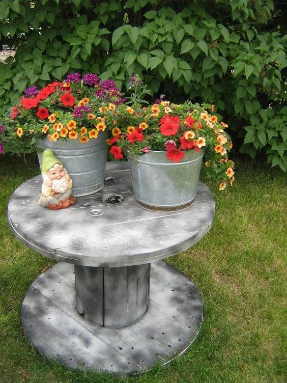 30 Recycled Garden Projects To Revamp Your Backyard - 247