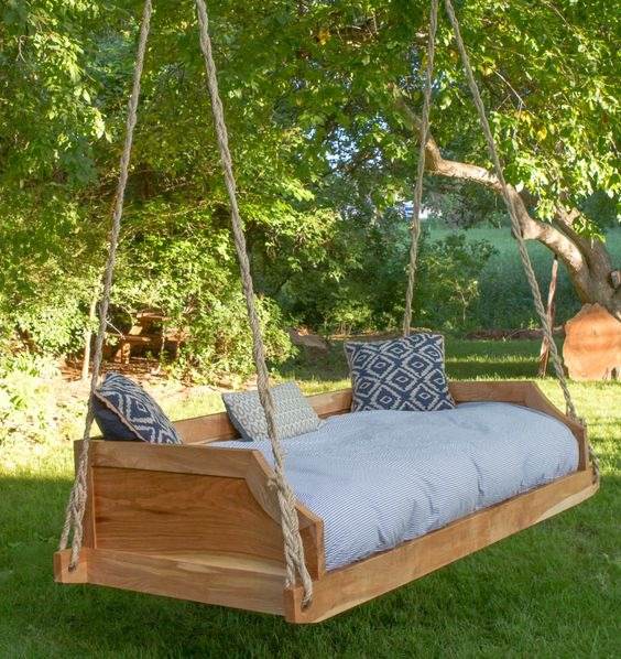 30 Recycled Garden Projects To Revamp Your Backyard - 251